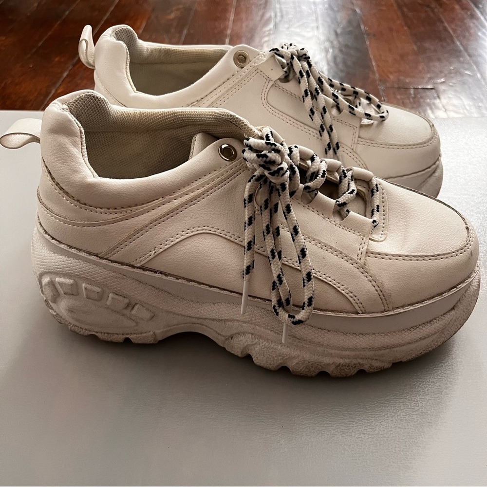 SHEIN Women's Chunky White Platform Buffalo Sneakers Size 6-6.5